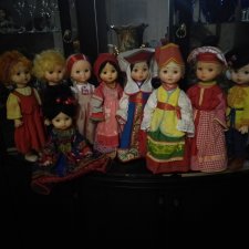 Сколько же их должно быть в линейке. Куклы 8 Марта -этнические костюмы