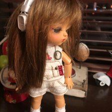 Меломанка Элли