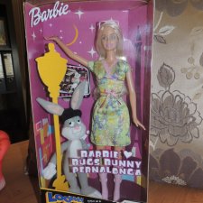 Barbie Looney Tunes Bugs Bunny pernalonca