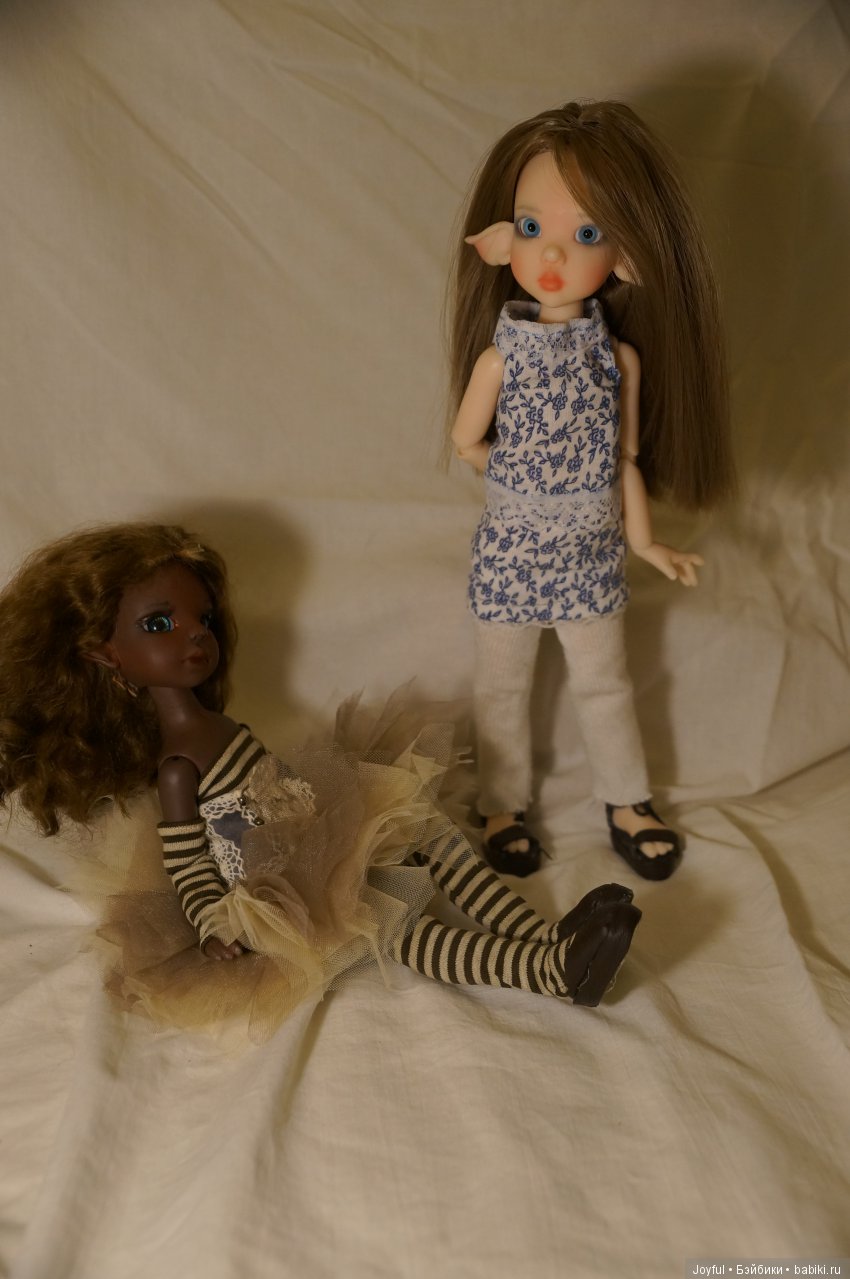 А у Никойи новый наряд хвастаемся