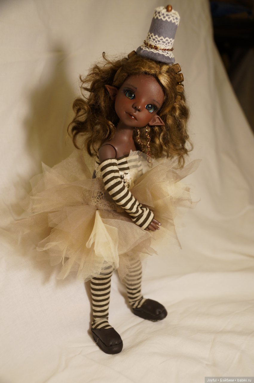 А у Никойи новый наряд хвастаемся (фото 4)