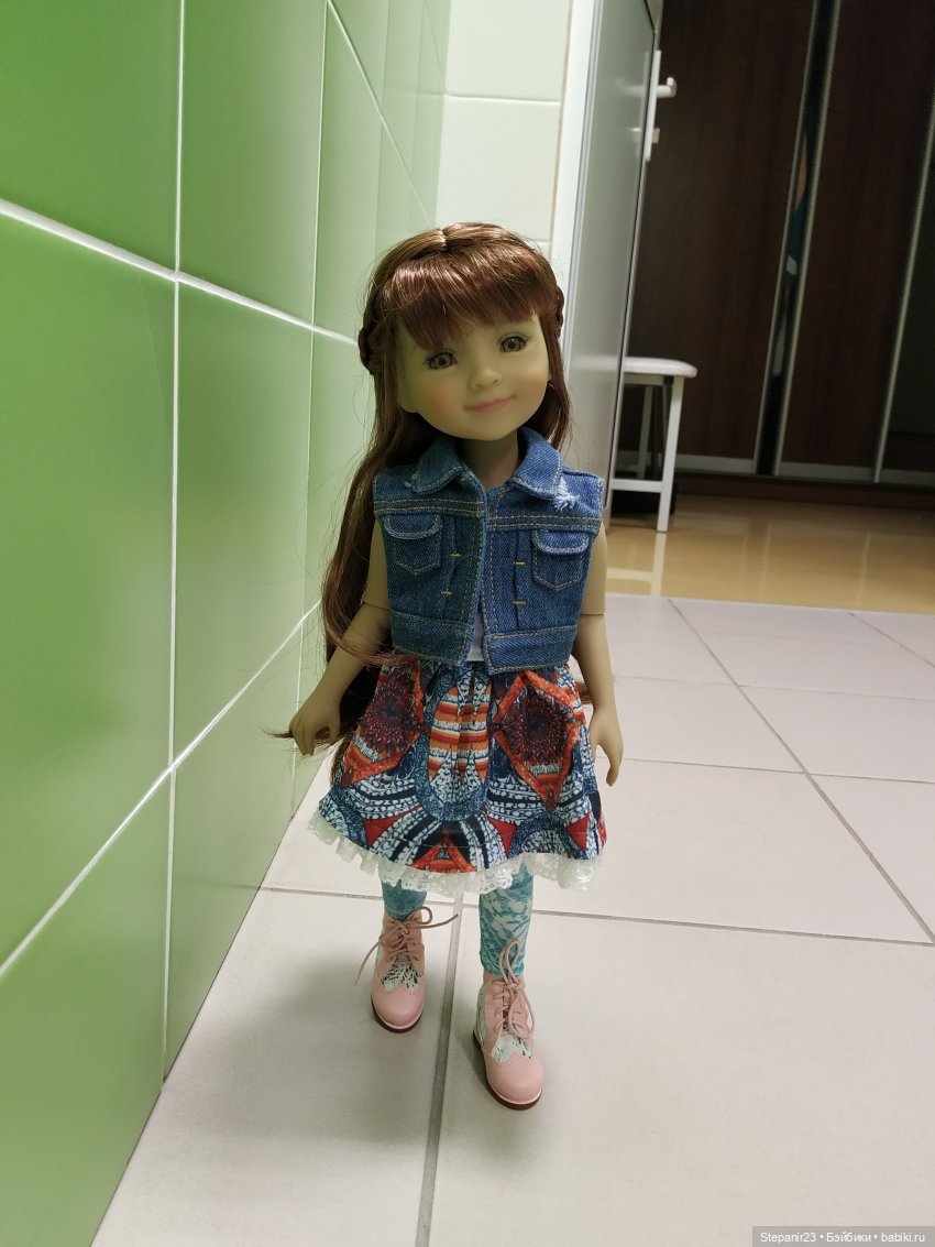 Белка-солнечная девочка из Rubi red fashin friends