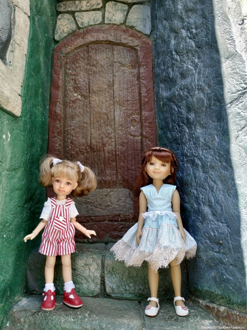 Наш небольшой отпуск — Испанские куклы (разное): Vestida de Azul