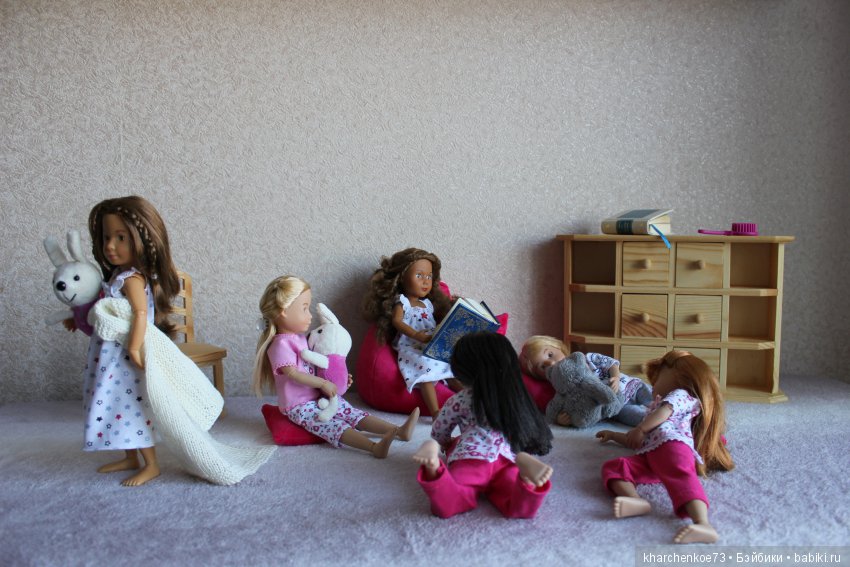 Пижамная вечеринка для Kruselings от Kathe Kruse