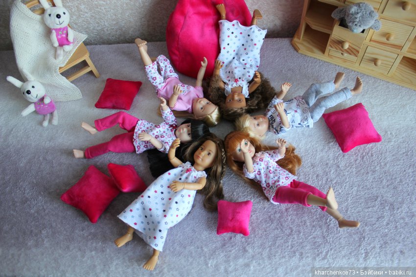 Пижамная вечеринка для Kruselings от Kathe Kruse