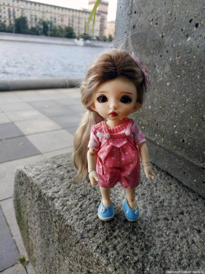 Снова с Василиной (Pukifee Bonnie) гуляем | Бэйбики Снова с Василиной (Pukifee Bonnie) гуляем