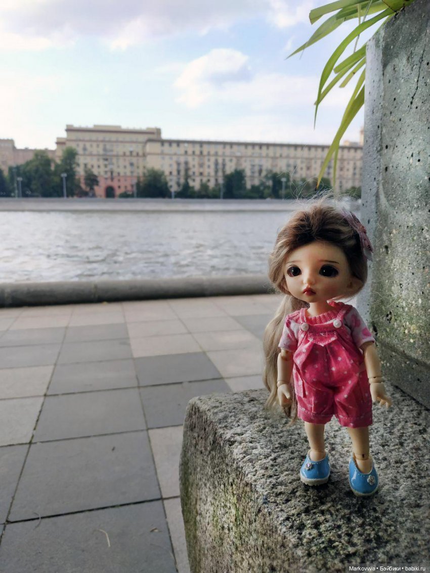 Снова с Василиной (Pukifee Bonnie) гуляем | Бэйбики Снова с Василиной (Pukifee Bonnie) гуляем (фото 2)