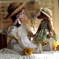 Соня + Соня. Леди носят шляпки