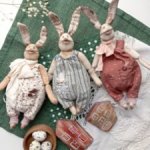 Кролики в винтажном стиле.