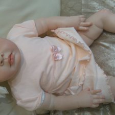 Моя первая девочка реборн, кому не жалко дайте совет