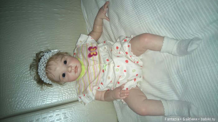 Моё солнышко Варя.