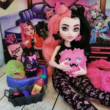 Дракулаура