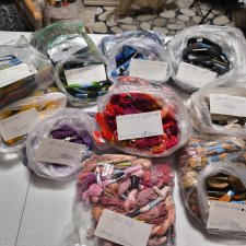 ниточки для вязания куклам