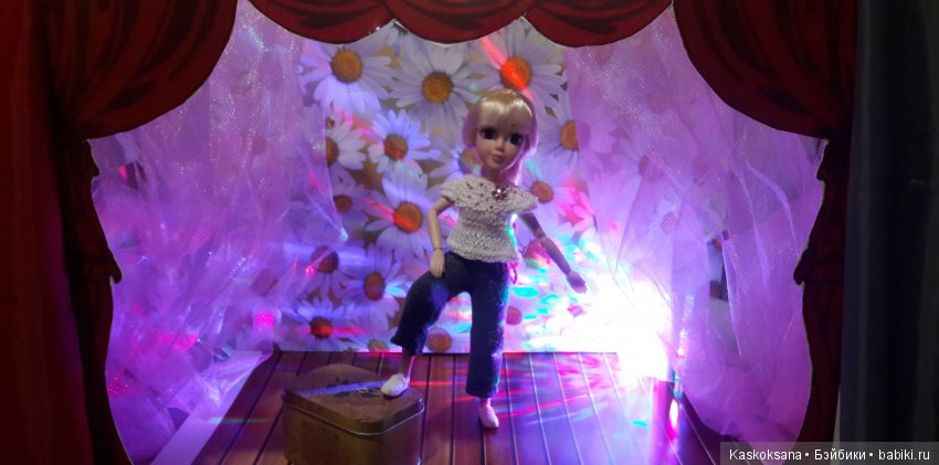 Готовимся к театральному августфесту. О сцене и её одёжках