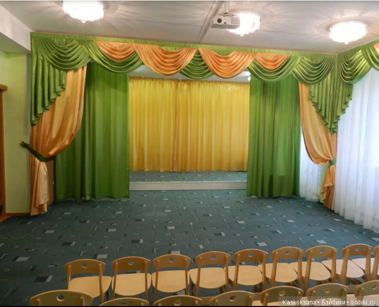 Готовимся к театральному августфесту. О сцене и её одёжках