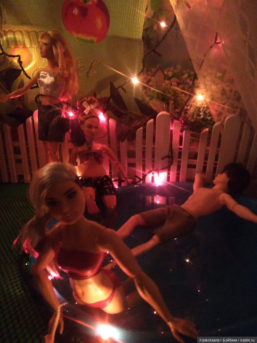 Шоу "Час с участницей конкурса красоты Мисс Бэйбики 2019" Час шестой. Роксана приглашает на вечеринку у бассейна