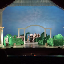 К театральному августфесту. Как описывать фото постановок