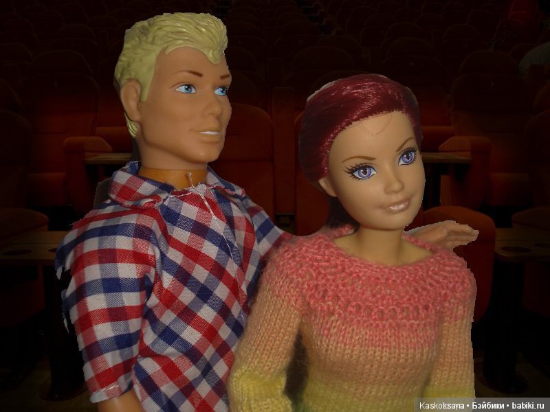 А не сходить ли нам в кино? Кинотеатр полон