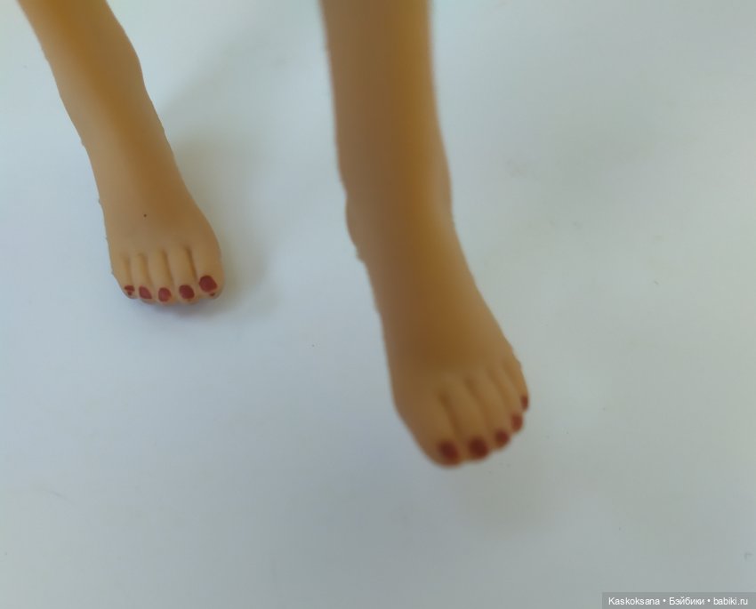 Paradise Dolls в неглиже, стопы и ноготки. Выпуск 4