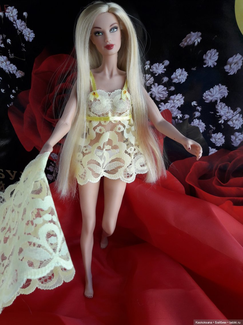 Paradise Dolls в неглиже, стопы и ноготки. Выпуск 4 (фото 2)