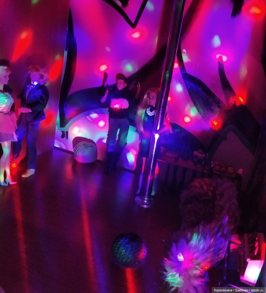 Мик и К. Часть 3 Подарок | Бэйбики Мик и К. Часть 3 Подарок — Кукольные фотоистории и сериалы: комиксы (фото 9)