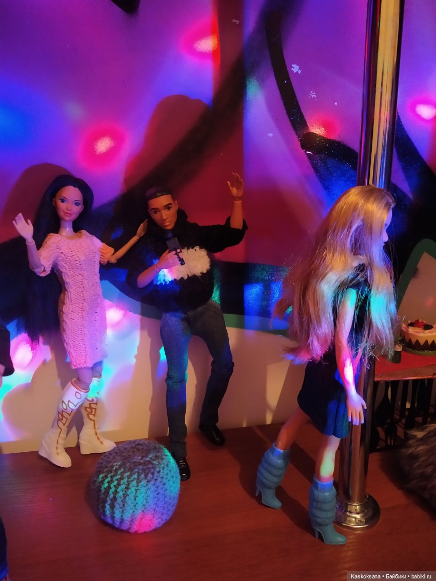 Мик и К. Часть 3 Подарок | Бэйбики Мик и К. Часть 3 Подарок — Кукольные фотоистории и сериалы: комиксы