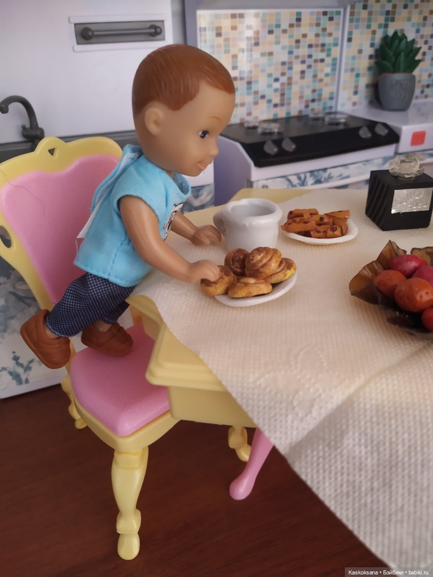 Алекса и Ромка приглашают на весеннее чаепитие