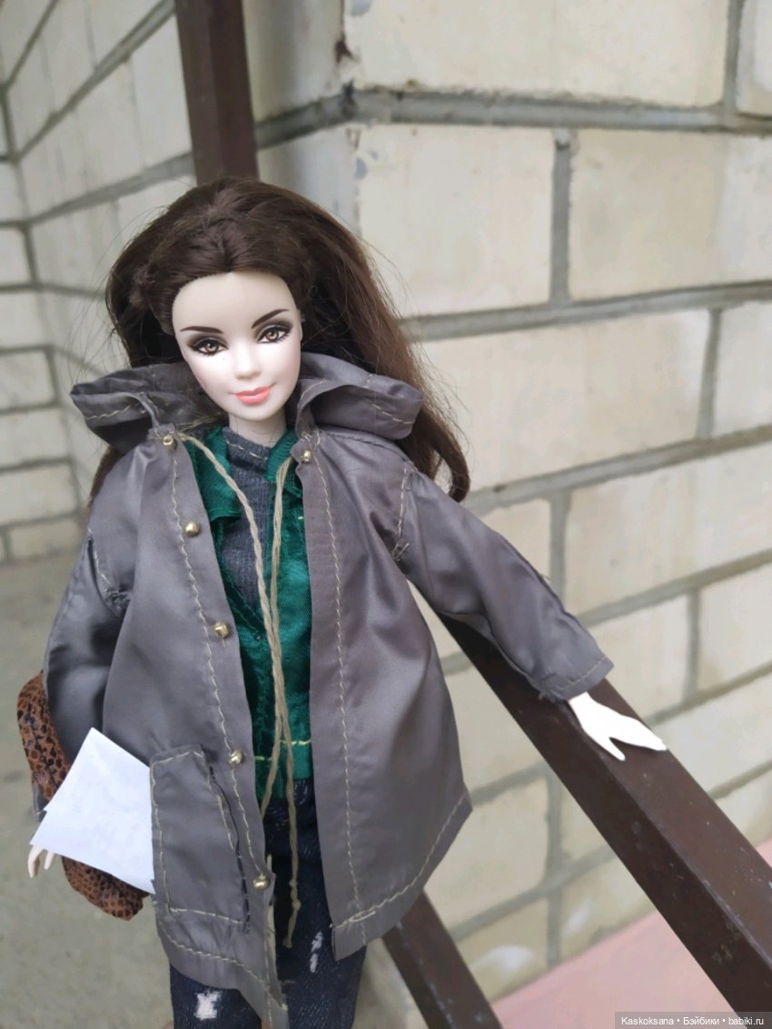 Сумерки. Эпизод 6. Школа — Куклы Barbie (Барби): Looks (фото 9)