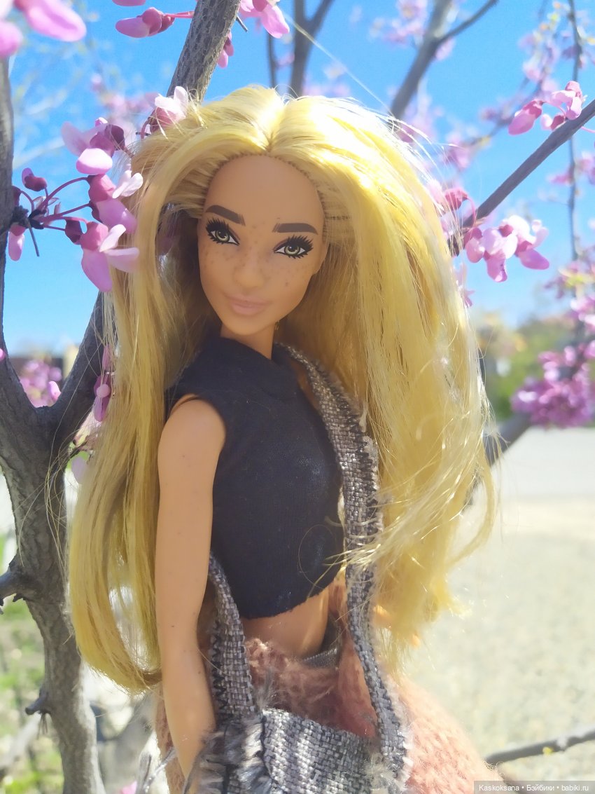 Мик и К. В сиреневых тонах