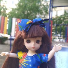 Зачем Яське новое платье