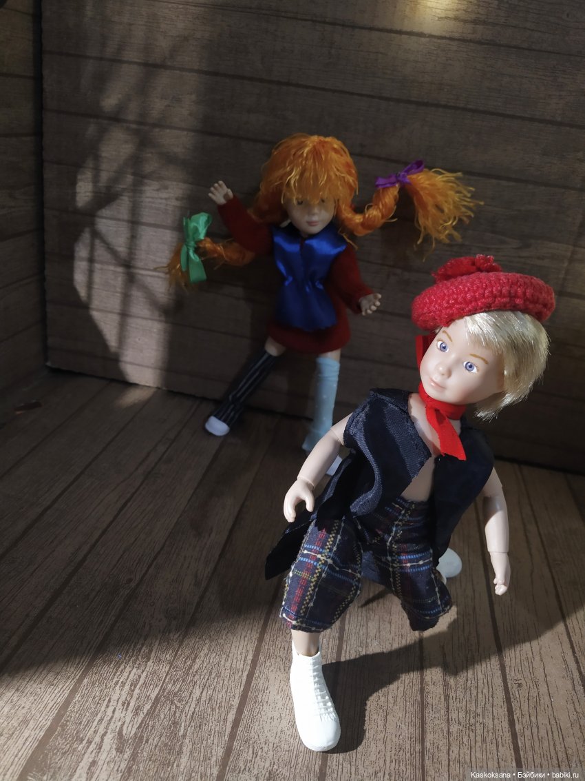 Пеппи Длинный-чулок. Как к Пеппи забираются воры