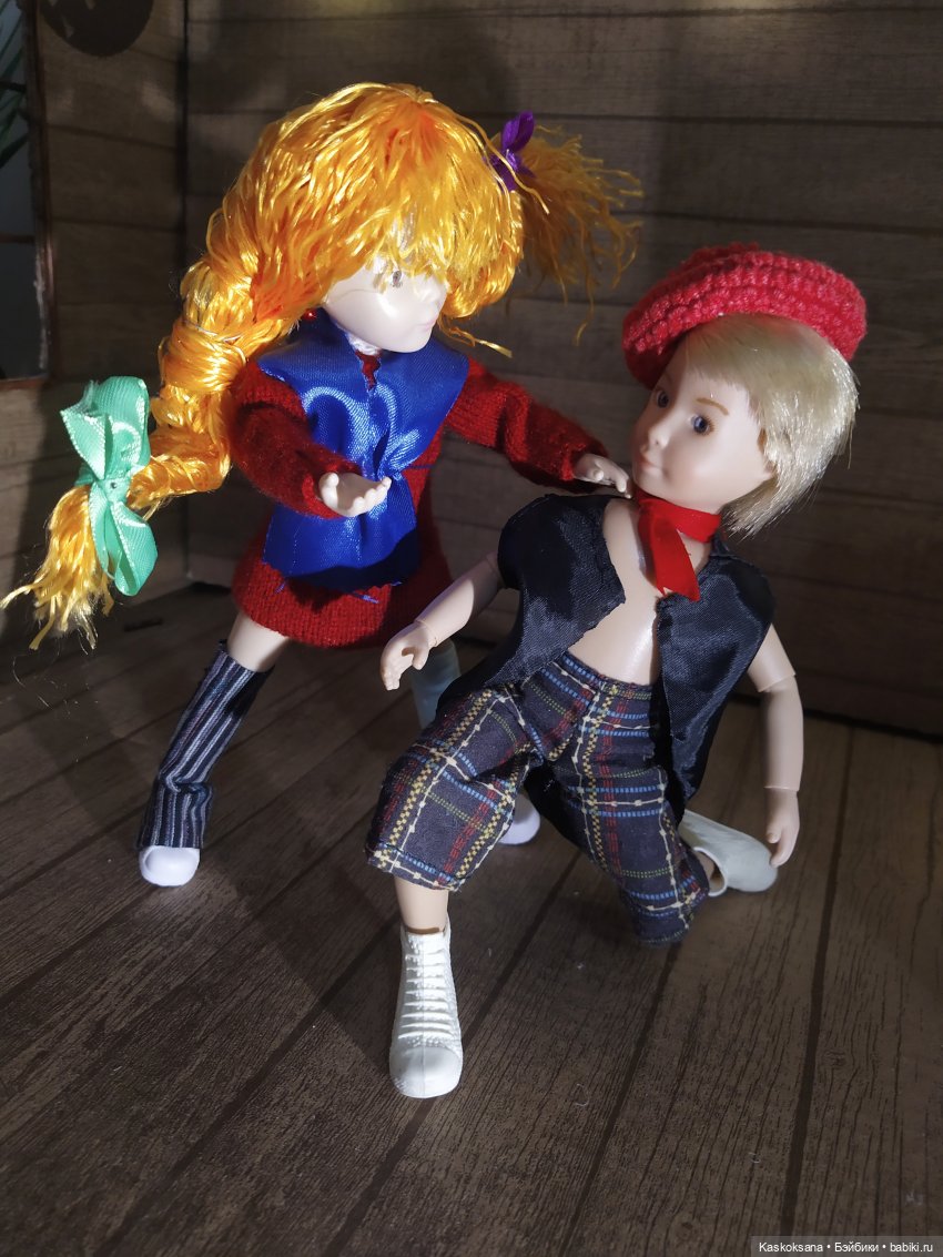 Пеппи Длинный-чулок. Как к Пеппи забираются воры