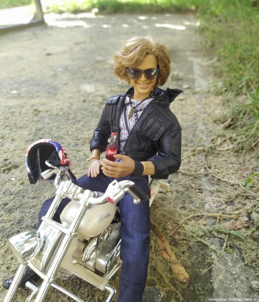 Альгис. Время выйти из тени