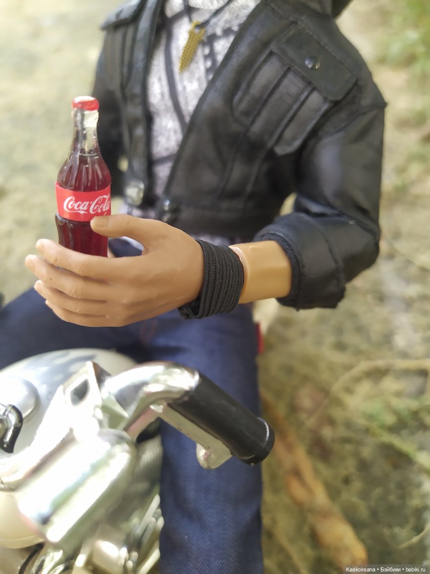 Альгис. Время выйти из тени