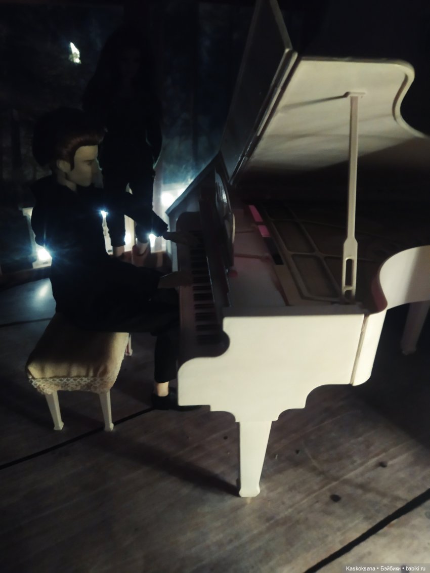 Сумерки. Эпизод 40. Сквозь столетия | Бэйбики Сумерки. Эпизод 40. Сквозь столетия