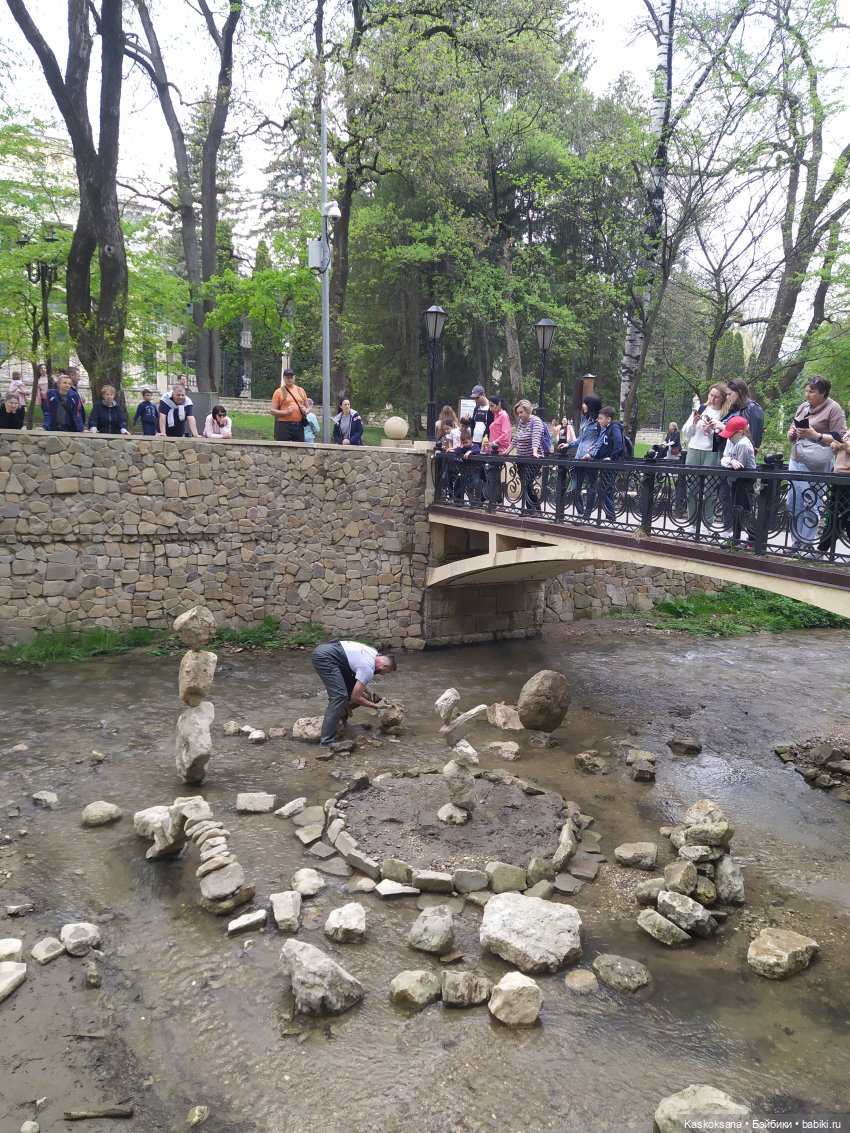 Кисловодские зарисовки. Серые камни, буйные воды (фото 4)