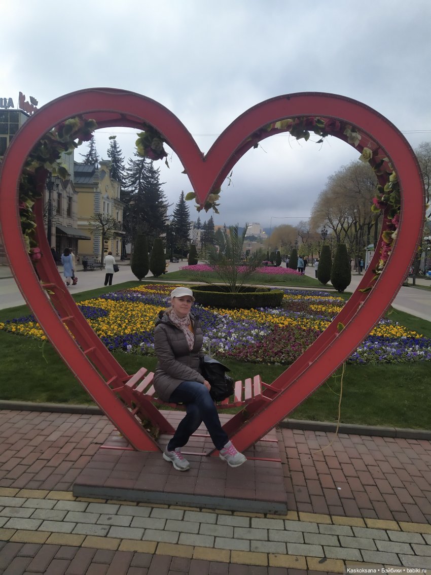 Кисловодские зарисовки. Нарзаны, архитектура, цветы