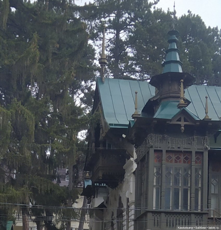 Кисловодские зарисовки. Нарзаны, архитектура, цветы