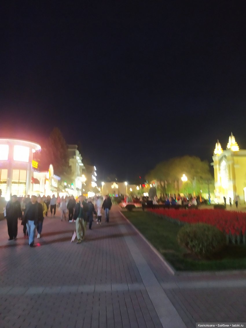 Кисловодские зарисовки. Нарзаны, архитектура, цветы