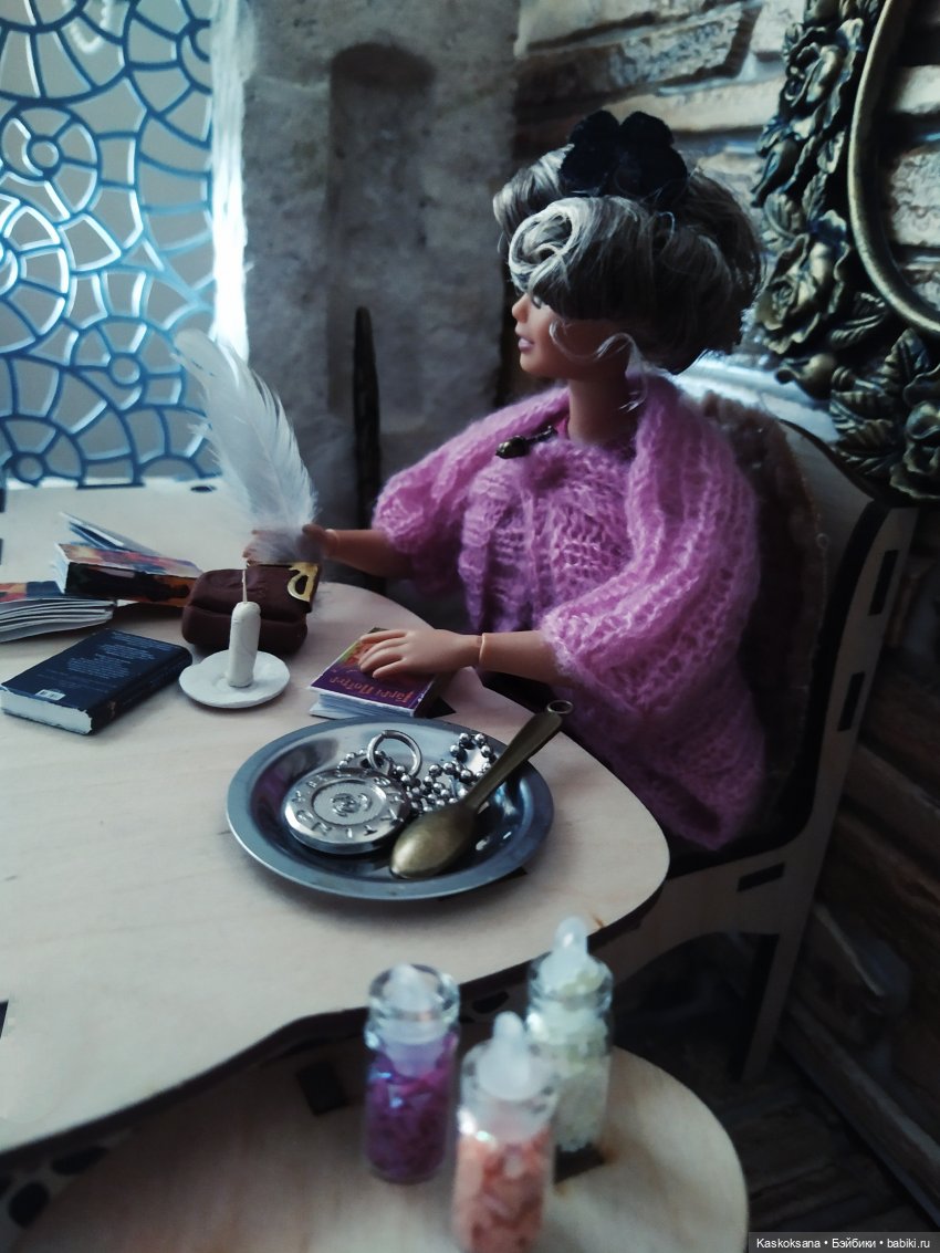 Однажды в Хогвартсе. Долли Амбридж. Смешная и ужасная (фото 2)