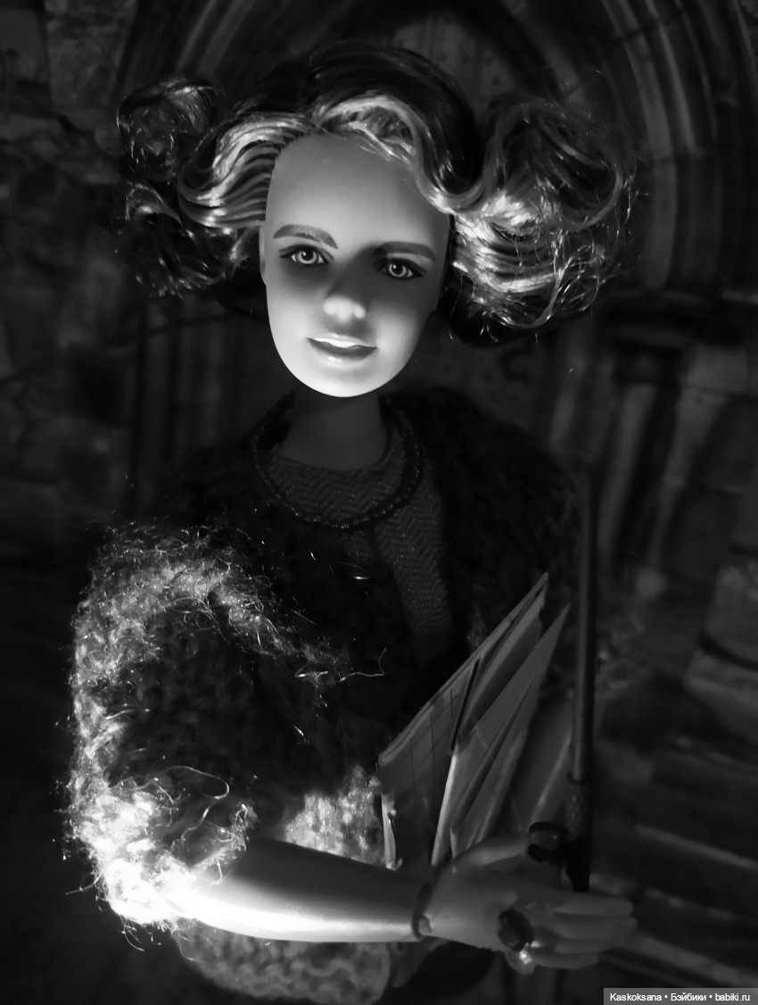 Однажды в Хогвартсе. Долли Амбридж в "Ежедневном пророке" (фото 4)