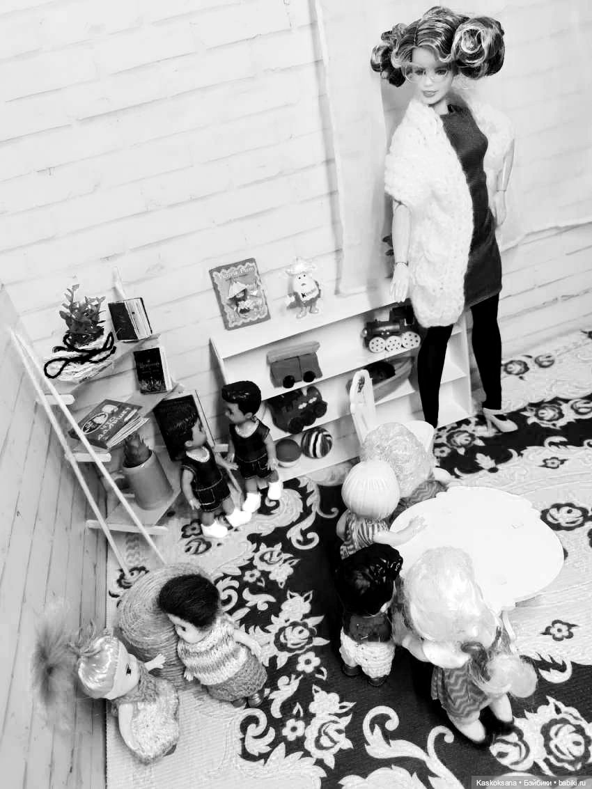 Однажды в Хогвартсе. Долли Амбридж в "Ежедневном пророке" (фото 7)