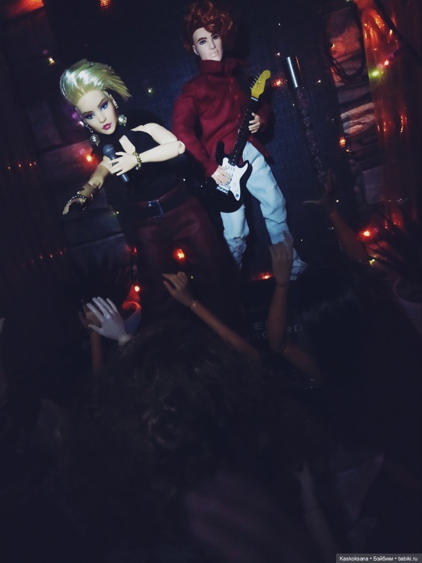 Музфест 2023: Sleeping in my car