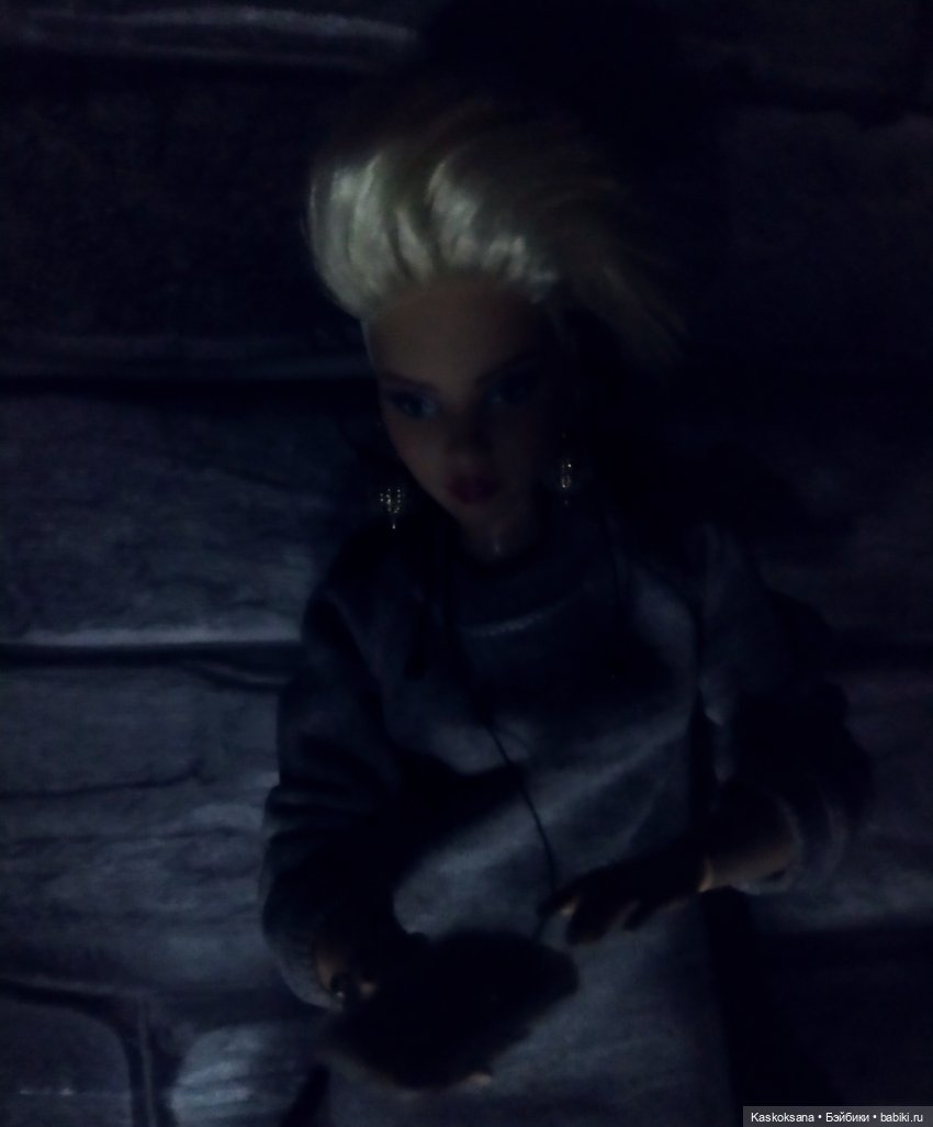 Хью и Айлин. Подсказка — Куклы Barbie (Барби): Looks (фото 4)