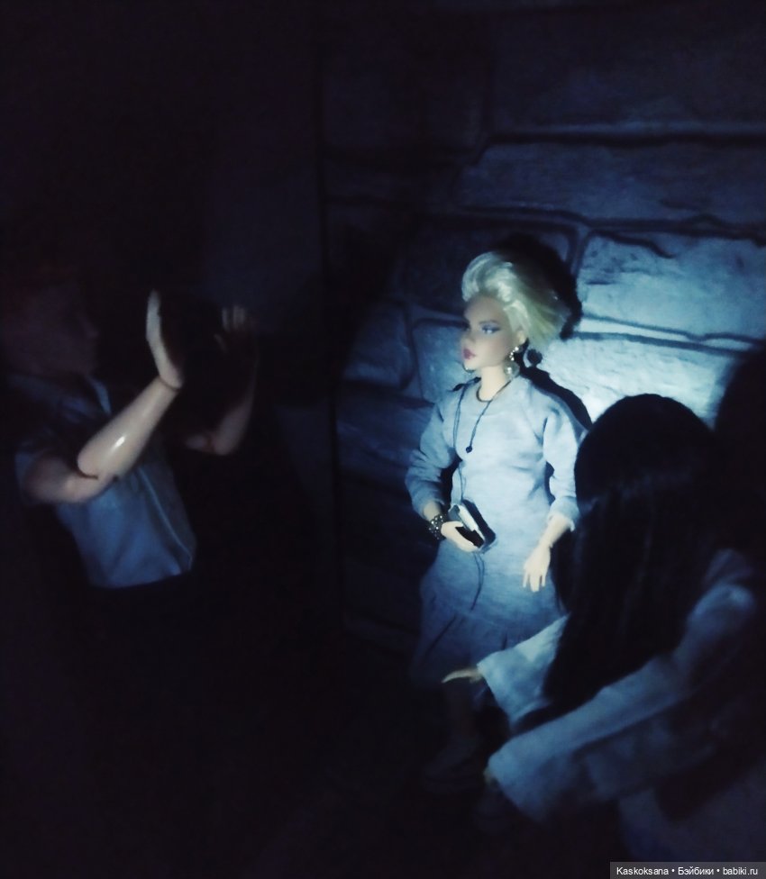 Хью и Айлин. Подсказка — Куклы Barbie (Барби): Looks