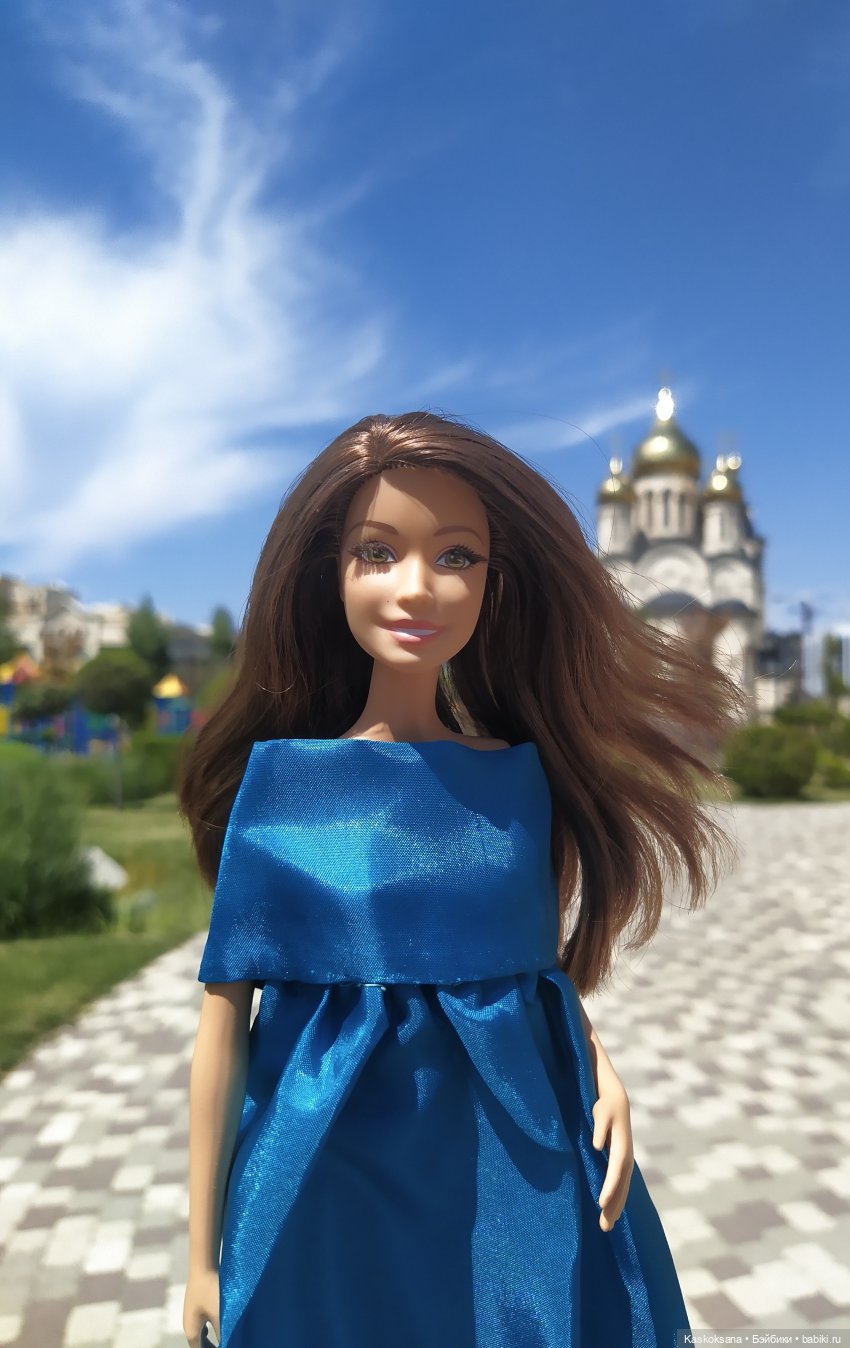 Солнце, ветер, город. Храмовый сквер