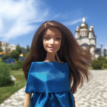 Солнце, ветер, город. Храмовый сквер