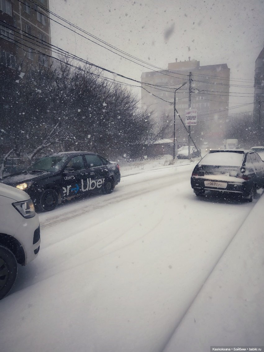 Новогодняя телепрограмма. Шире круг. "Снег кружится"