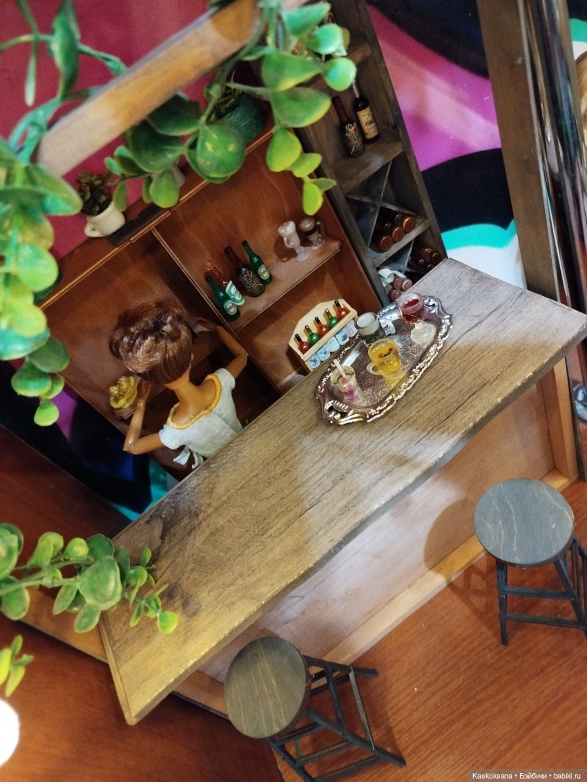 Новая локация "Бар-паб" — Зарисовки из кукольной жизни: фотоистории (фото 7)