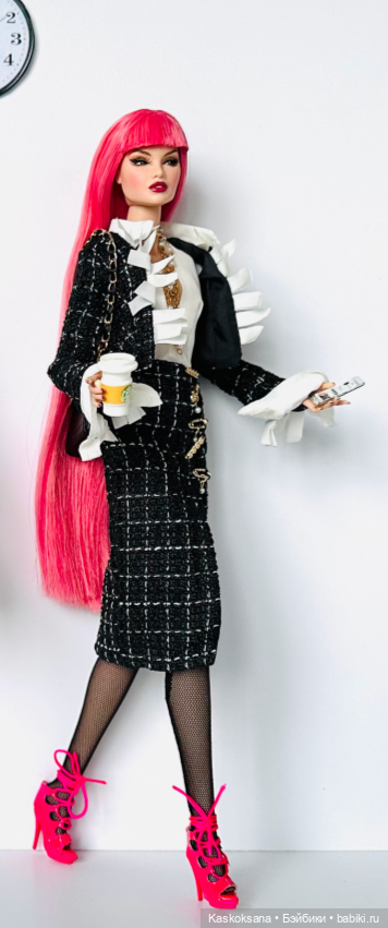 Шоу "Дуэт: игра отражений" Выход в свет